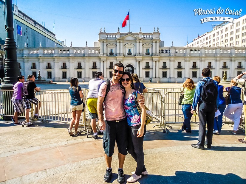Palacio de la Moneda, Plaza la Constituición